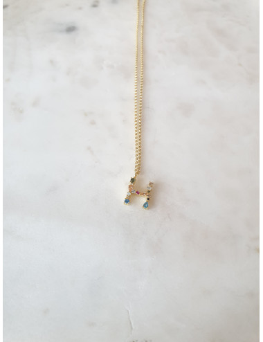 COLAR LETRA H PEQUENO CRAVADA COM PEDRAS