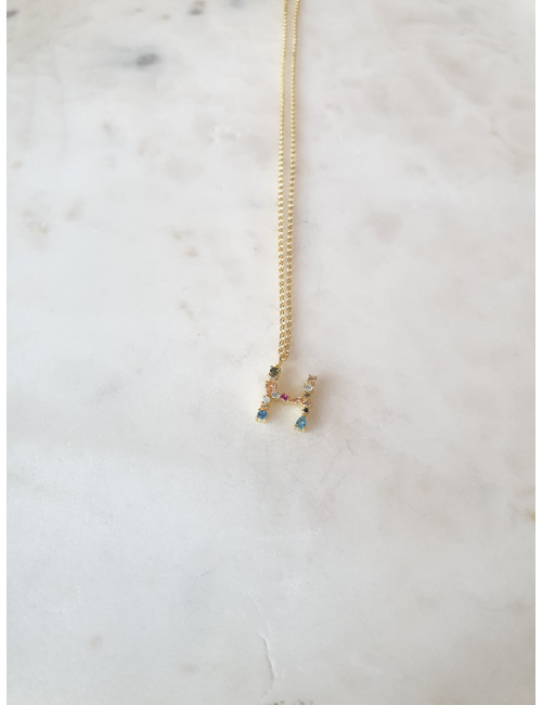 COLAR LETRA H PEQUENO CRAVADA COM PEDRAS