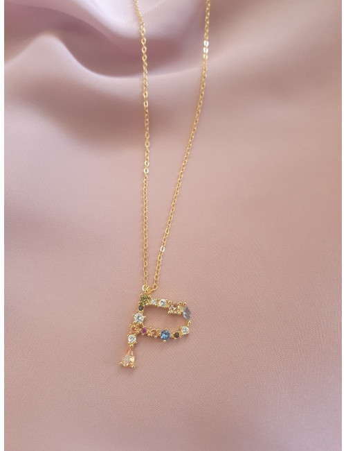 COLAR LETRA P CRAVADA COM PEDRAS