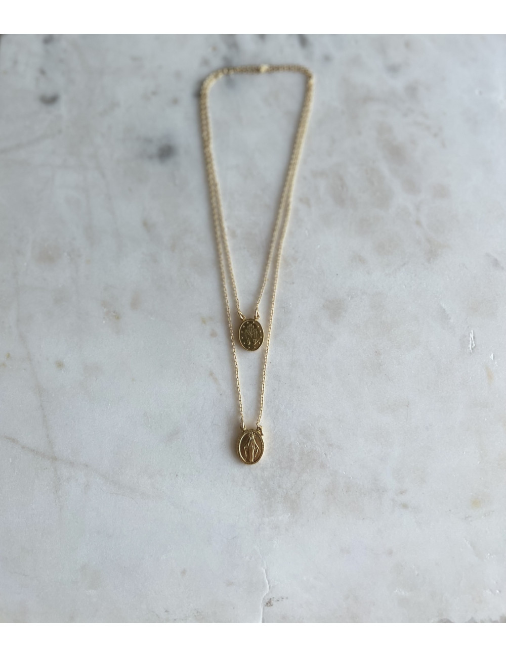 Escapulário Oval Prata Dourada