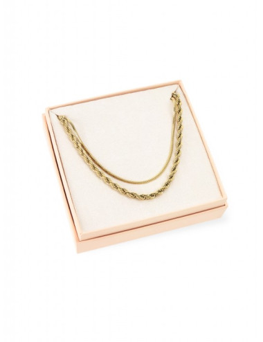 Set One Twisted Betrayal