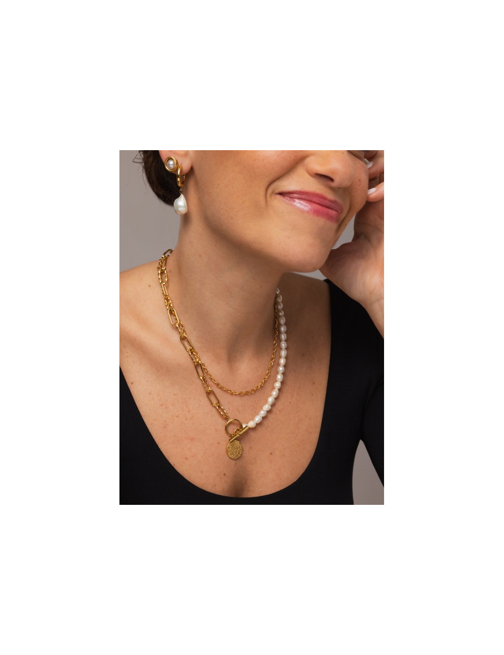 Brincos One Pearly Hoops