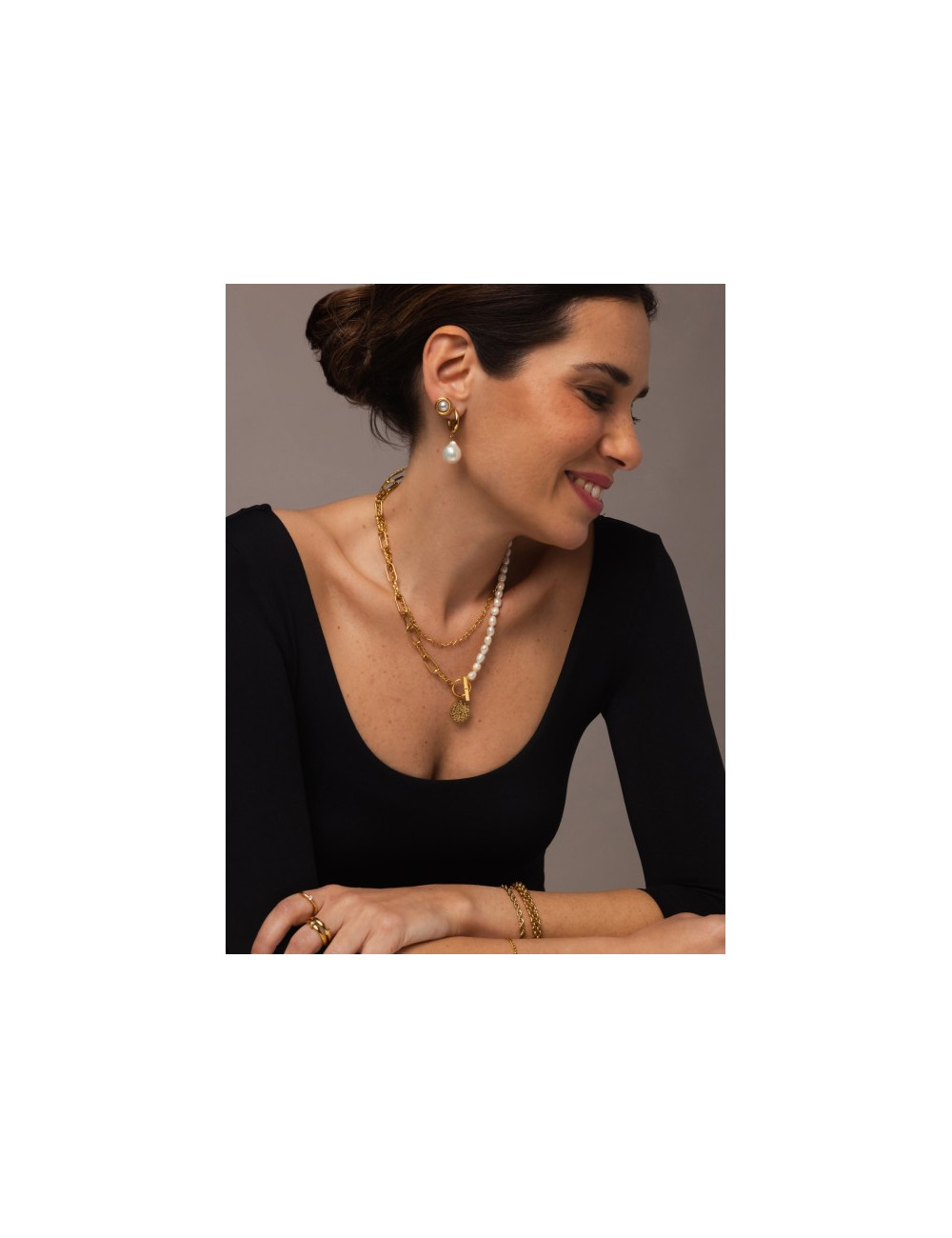 Brincos One Pearly Hoops