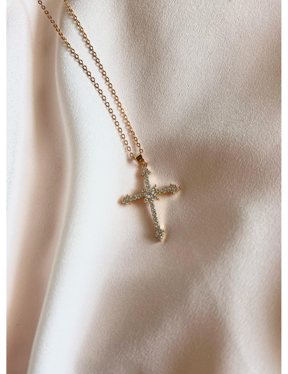 Colar cruz prata dourada