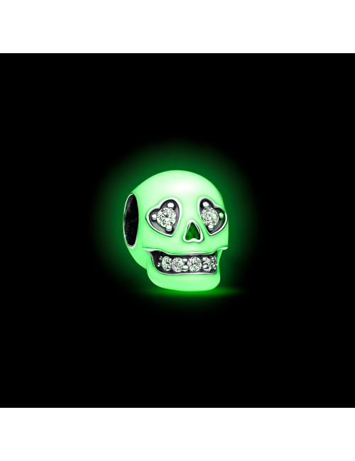Conta Glow-in-the-dark Sparkling Skull Pandora