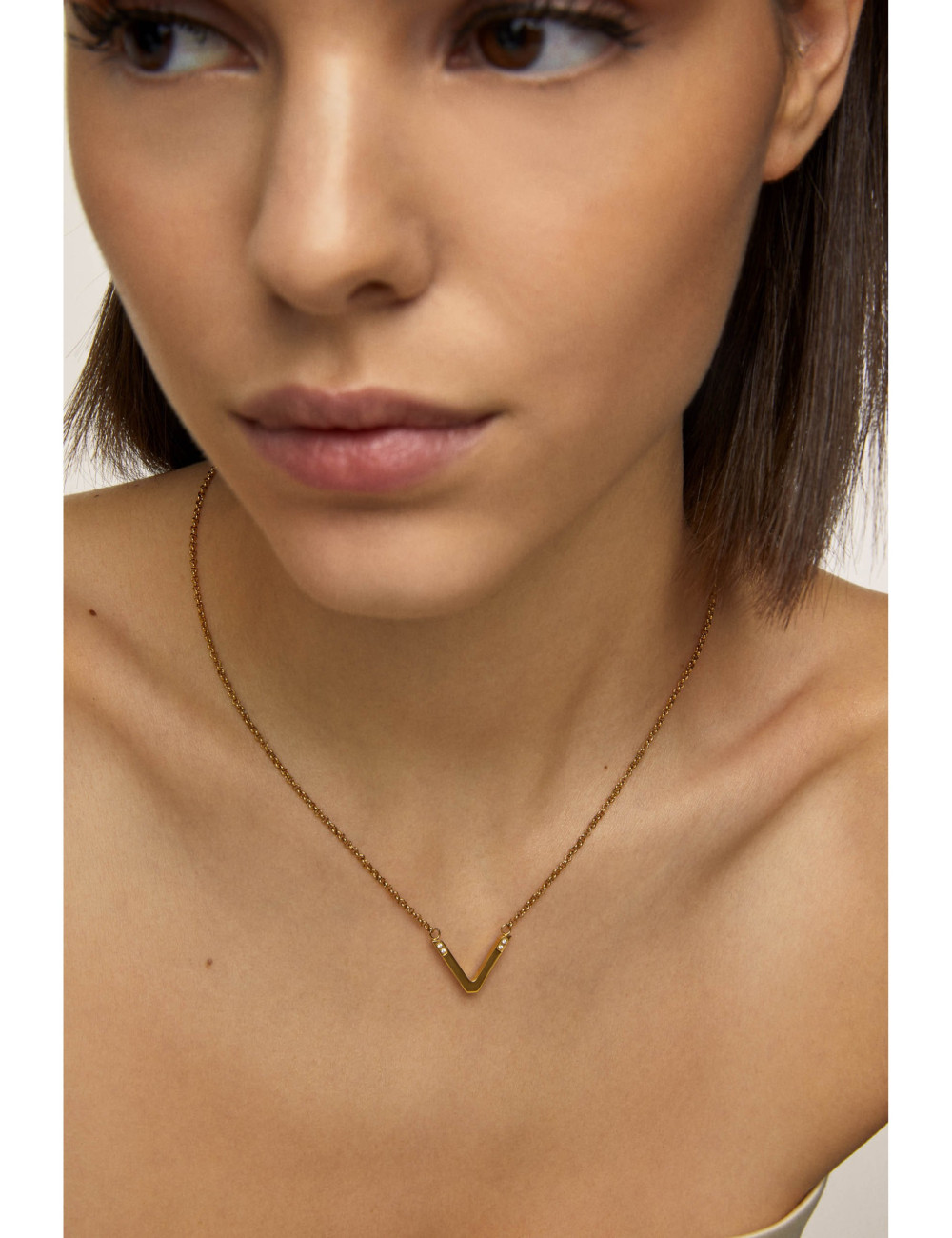 Colar One Neckmess Brave