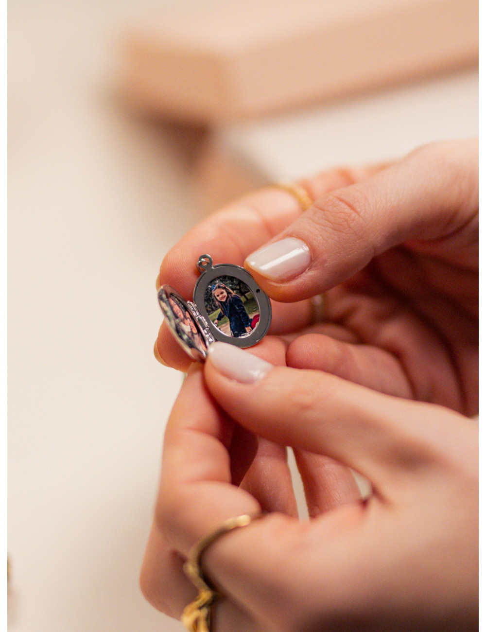 Colar One Neckmess Memories