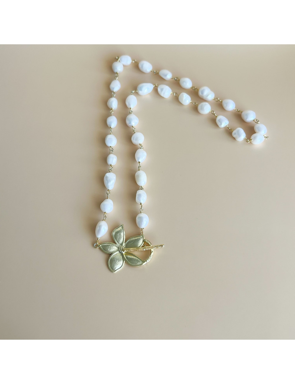 Colar Claire Prata Dourada