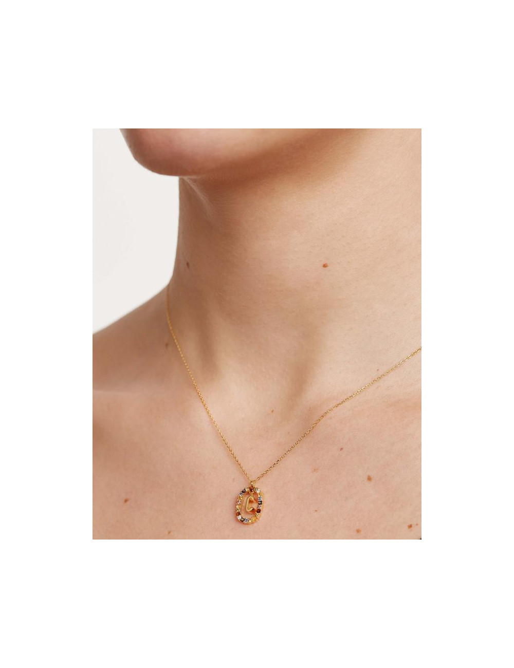 LETTER C GOLD NECKLACE PDPAOLA