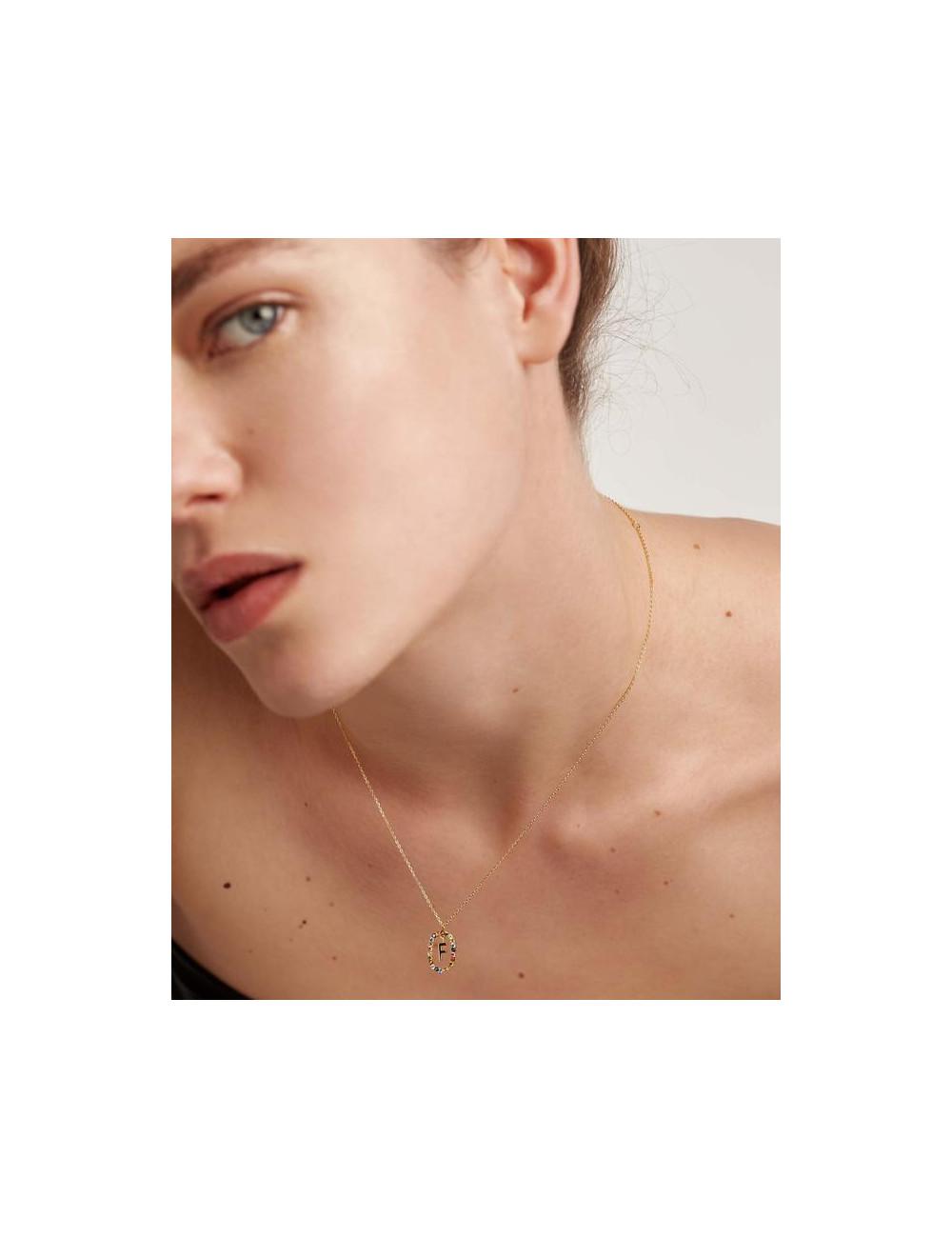 LETTER F GOLD NECKLACE PDPAOLA