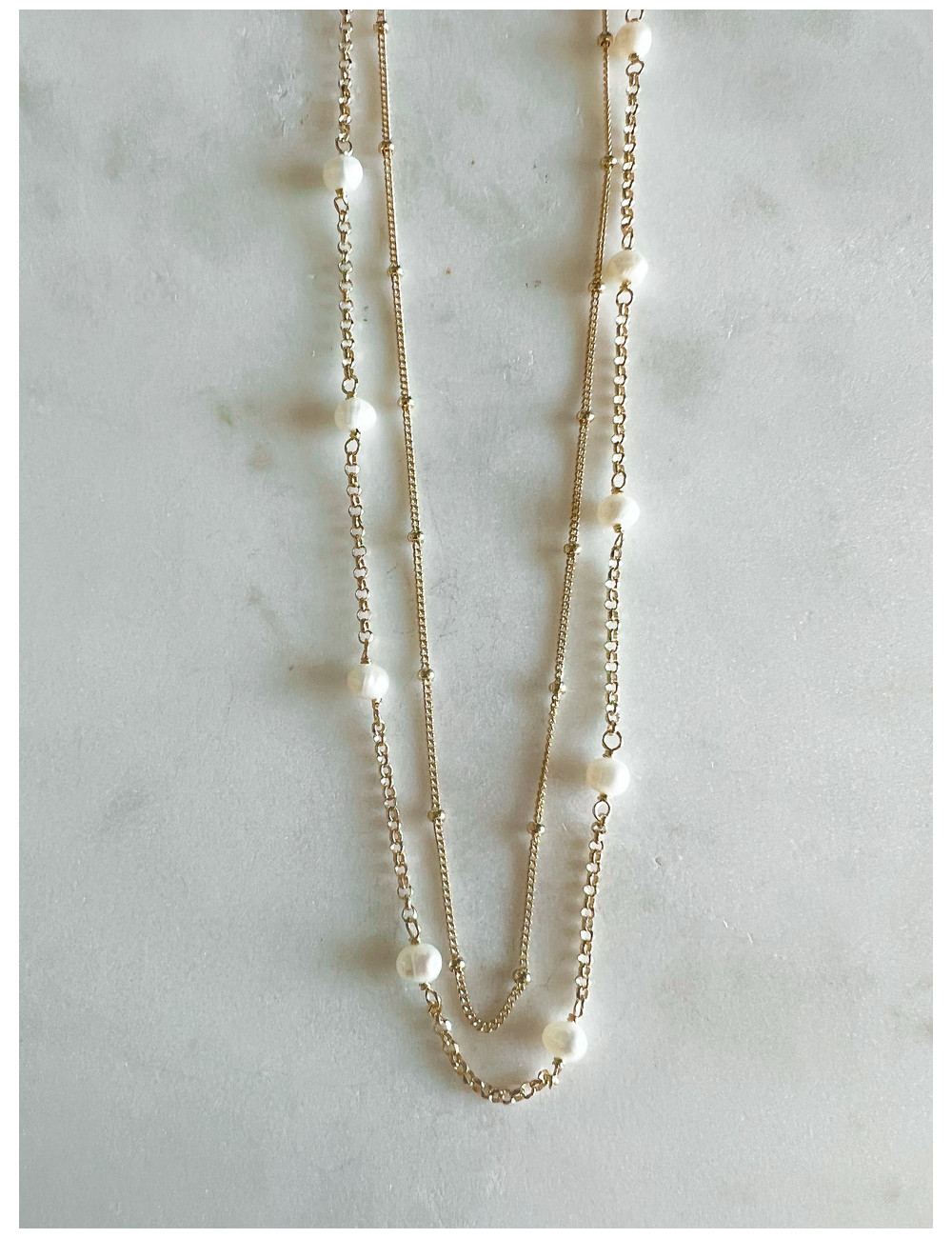 COLAR DUPLO COM PÉROLAS EM PRATA DOURADA