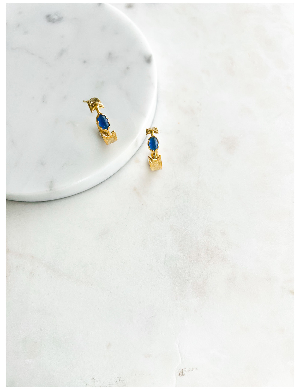 BRINCOS GIO PEDRA AZUL PRATA DOURADA