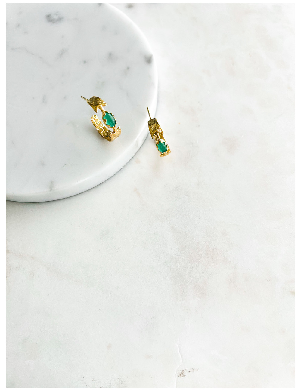 BRINCOS GIO PEDRA VERDE PRATA DOURADA