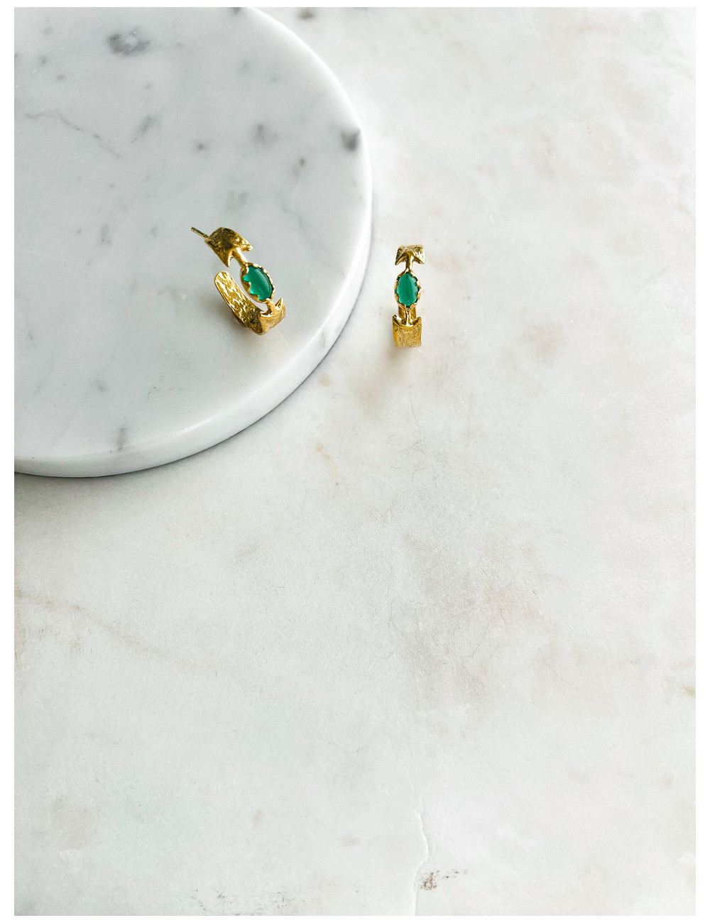 BRINCOS GIO PEDRA VERDE PRATA DOURADA
