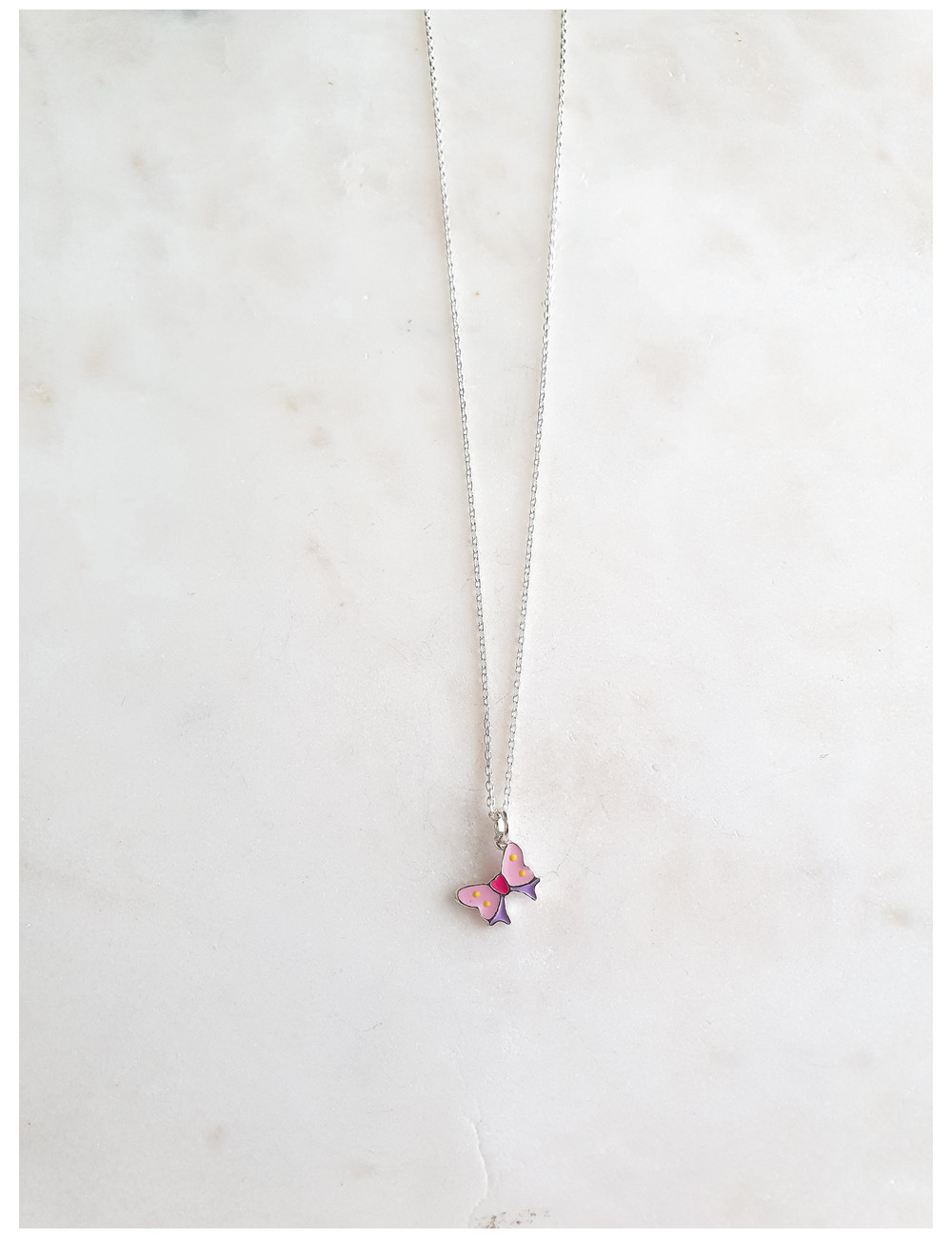 COLAR JUNIOR LAÇO ROSA ESMALTE PRATA