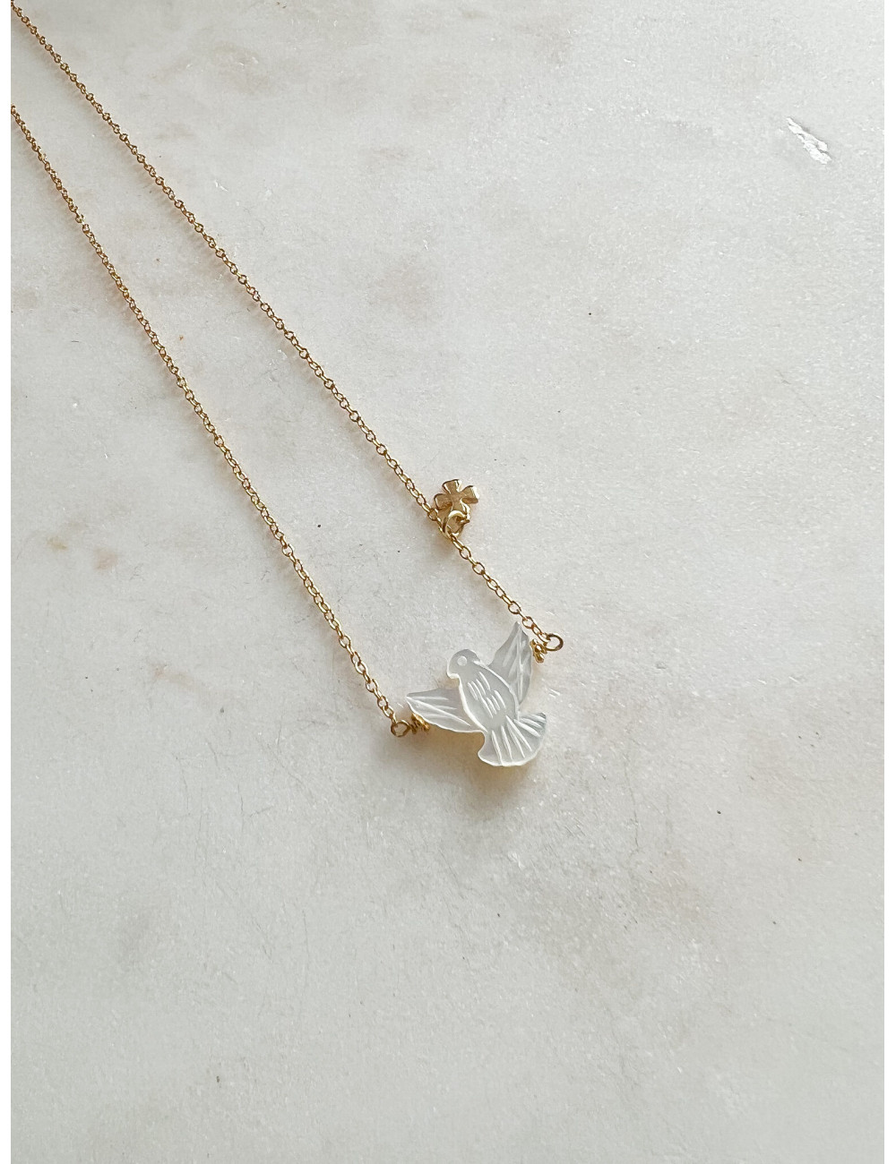 Colar Espirito Santo Madrepérola Prata Dourada