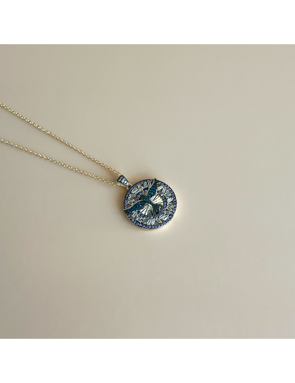 Colar Espirito Santo Prata Dourada