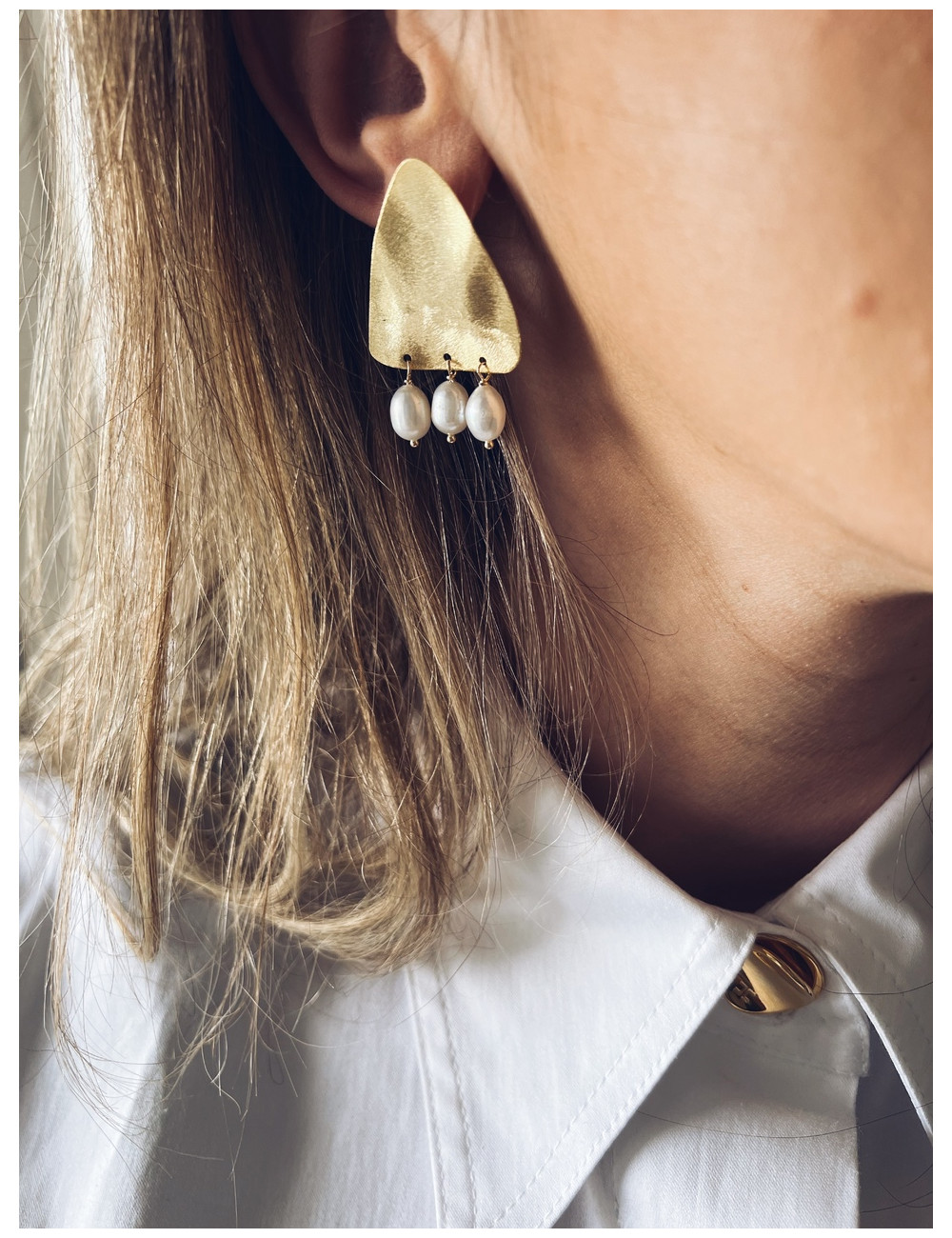 BRINCOS KENDWA PRATA DOURADA