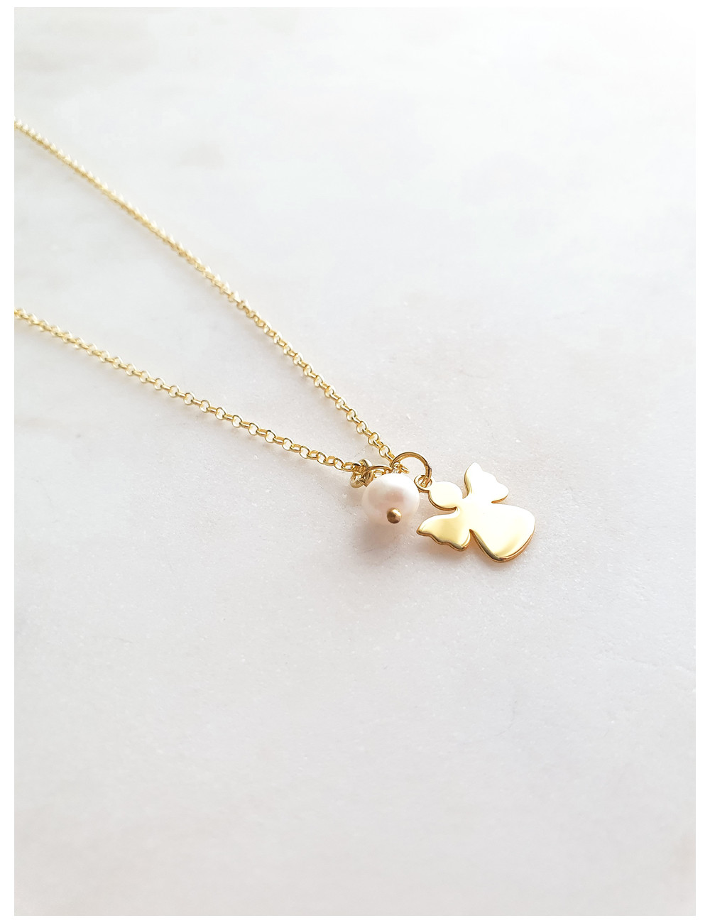 COLAR ANJO E PÉROLA PRATA DOURADA